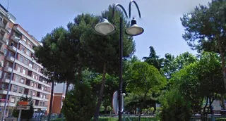 Renovación de las antiguas luminarias por luces Led en calles del Rollo y parque de La Alamedilla