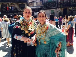 Tributo a la Virgen de las Nieves a ritmo de folclore