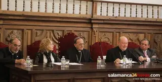 El cardenal Gianfranco Ravasi interviene en el 'Atrio de los Gentiles' de la UPSA