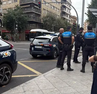 Una pelea entre dos hombres obliga a intervenir a la Policía Nacional en el centro de Salamanca