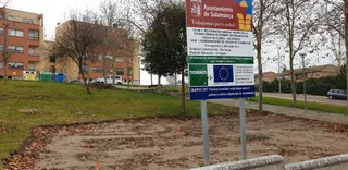 Obras juegos infantiles Tejares