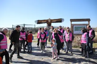 Almudena Parres junto a "VoluntaS" en una jornada formativa