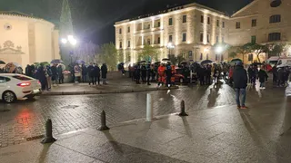 La lluvia imposibilita la salida del Santísimo Cristo de la Liberación, que confirma la suspensión de su procesión