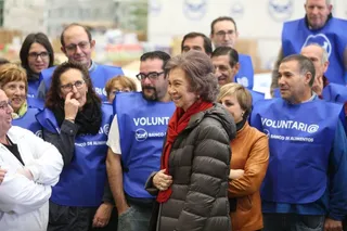 La Reina Sofía visita el Banco de Alimentos