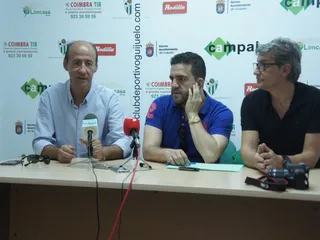 Angel Marcos, a la izquierda