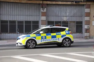 Policía local en Canalejas