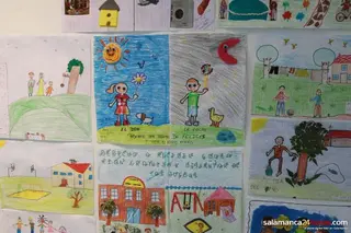 Exposición dibujos infantiles.