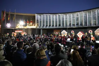 Santa Marta da vida a la gran 'Villa de Navidad' con el encendido de las luces