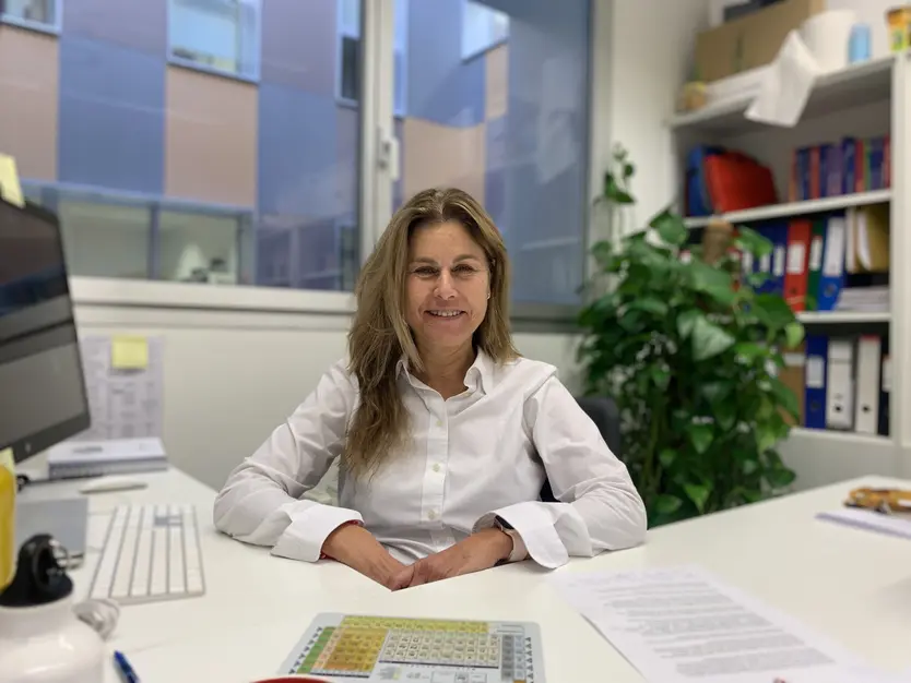 Begoña Quintana, responsable del Laboratorio de Radiaciones Ionizantes y Datación (LRI-D) perteneciente al Departamento de Física Fundamental de la Universidad de Salamanca.