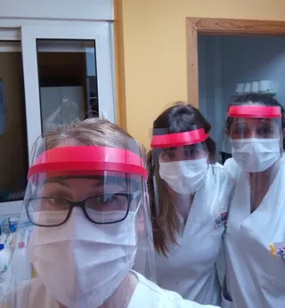 Profesionales de un centro de acalerte