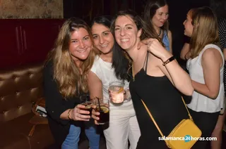 1. DSC 7350 1208x800