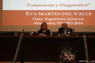 Seminario sobre el tratamiento y diagnóstico del cáncer en la USAL