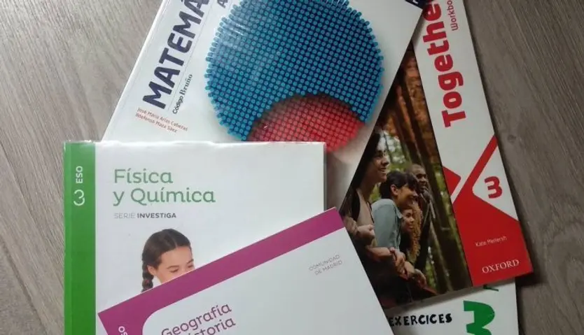 Archivo - Libros de texto - AYUNTAMIENTO DE GETAFE - Archivo