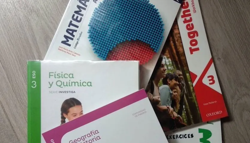 Archivo - Libros de texto - AYUNTAMIENTO DE GETAFE - Archivo