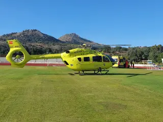 Ambulancia en Candelario, rescate a un escalador. Foto 112