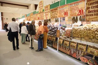 Reportaje de alimentaria y feria artesania en Salamaq