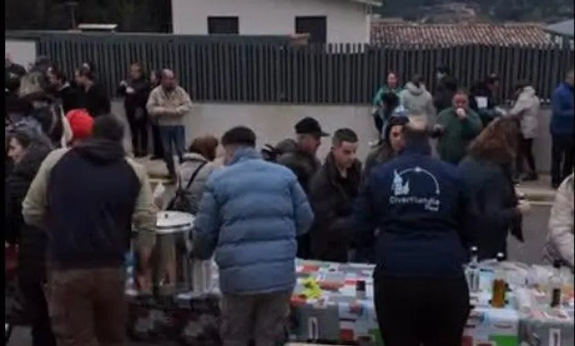 Aldeatejada se llena de vida en su primera fiesta de la matanza tradicional