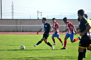 Parra, ante la Gimnástica Medinense FOTO USCF BASE