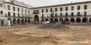 El Ayuntamiento de Peñaranda estudia soterrar los contenedores en la Plaza Nueva