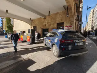 Movilización policial tras el incidente en la gasolinera de la Puerta de Zamora
