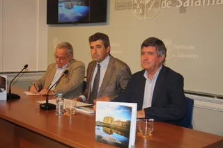 La Diputación reedita ‘Béjar, el júbilo de los días’ de Gonzalo Santonja