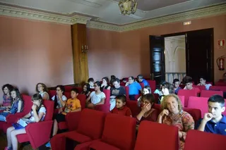Bienvenida a los jóvenes trompistas