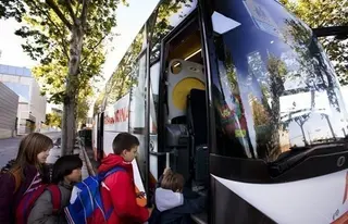 Imagen de archivo de tranposrte escolar