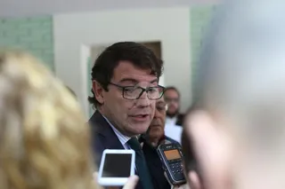 Visita del alcalde a las obras de urbanización de San Bernardo.
