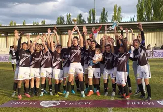 La selección de Salamanca de Futormes se proclama campeona de Castilla y León