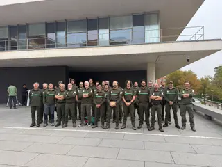 Los agentes medioambientales de Salamanca antes de la asamblea. 