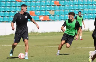 Marc Prat, en un entrenamiento del Salamanca CF UDS | FOTO SALAMANCA CF UDS
