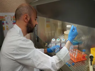 El Dr. Javier Vaquero, investigador del CIC | Centro de Investigación del Cáncer