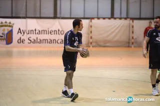 El BM Salamanca se enfrenta al poderoso BM Soria