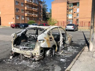Coche calcinado en Buenos Aires 6