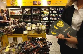 Varias asociaciones salmantinas, contra Tierra de Sabor y Silvia Clemente