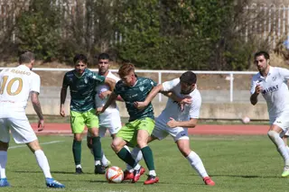 Imagen del derbi entre Ribert y Guijuelo / FOTO SALAMANCA24HORAS.COM