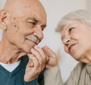Amor, ancianos, parejas. Foto Pexels.