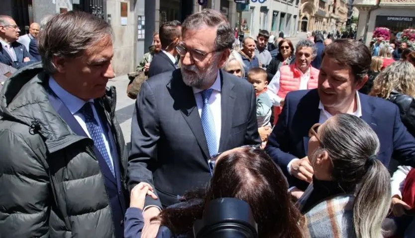 Mariano Rajoy llega a Salamanca, de la mano de Alfonso Fernández Mañueco, para apoyar la candidatura de García Carbayo
