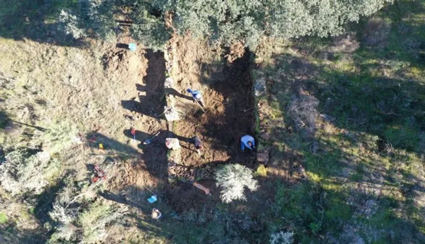 Limpieza de la fosa de Fregeneda