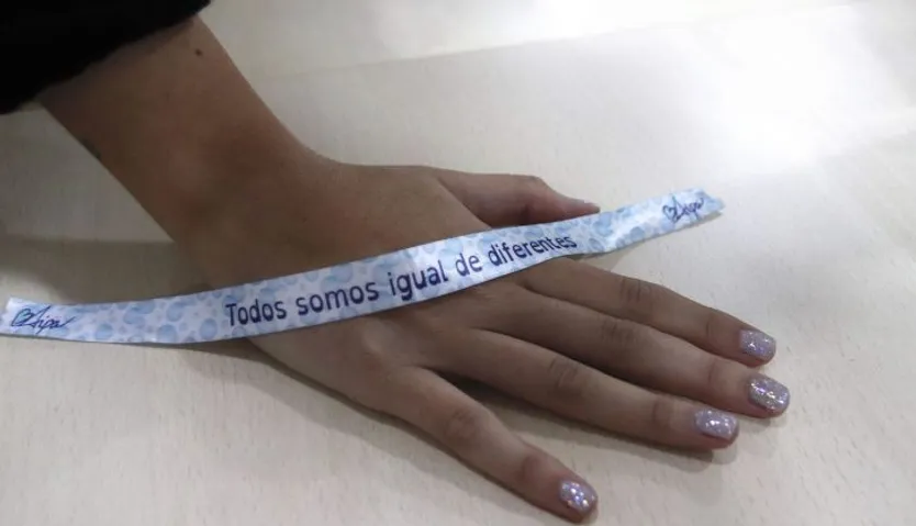 Pulseras de AIPA, Asociación para la Inclusión de Personas con Autismo