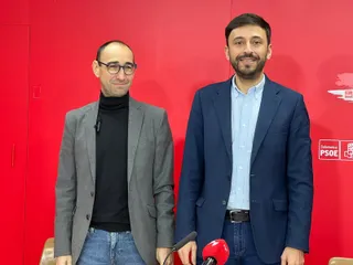 El secretario general del PSOE de Salamanca y diputado en el Congreso, David Serrada, junto al senador Fran Díaz, convocan rueda de prensa