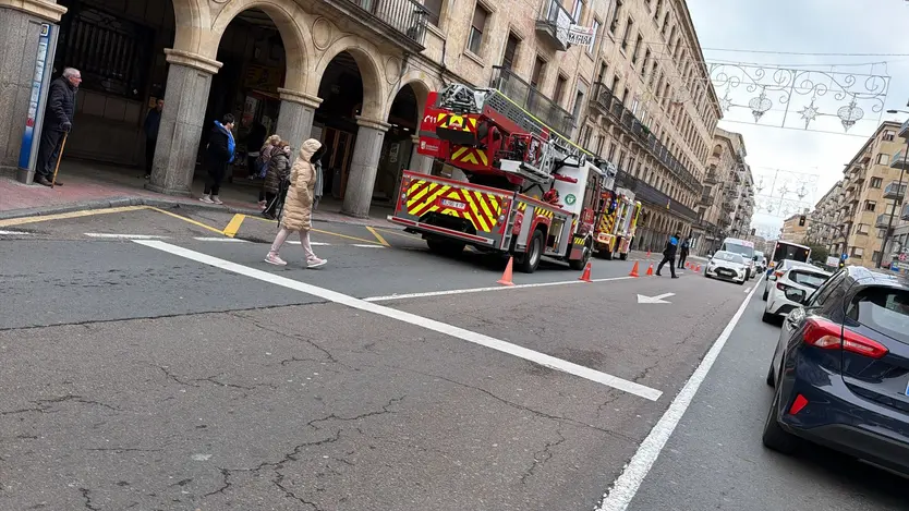 Los bobmeros se movilizan en la Gran Vía de Salamanca