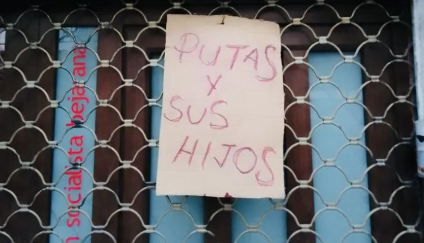Sede del PSOE en Béjar vandalizada. Foto PSOE Salamanca