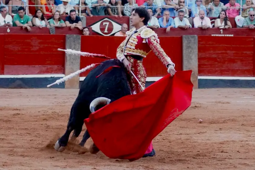 Roca Rey con 'Cantinelo' de Garcigrande | Asier Galache