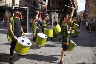 Batucada por las calles de Salamanca
