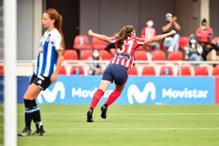 Carmen Álvarez, debut y gol con el Atlético en Primera