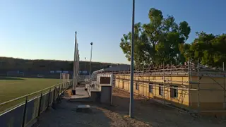 Inicio de las obras en el campo de fútbol Ángel Huerta.