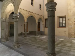 La Junta e IE University comprometen su colaboración en actividades relacionadas con la gestión del patrimonio
