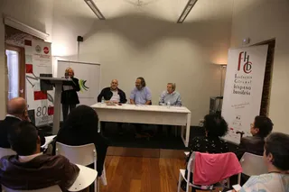 Encuentro de poetas iberoamericanos en el Centro de Estudios Brasileños
