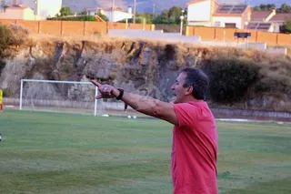 Manolo Gallego continuará una temporada más al frente del Béjar